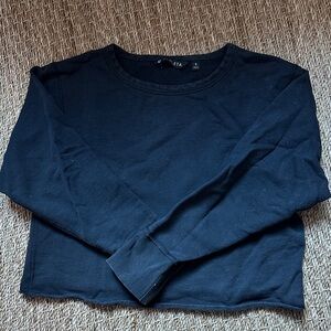 Black Long Sleeve Cropped Sweatshirt